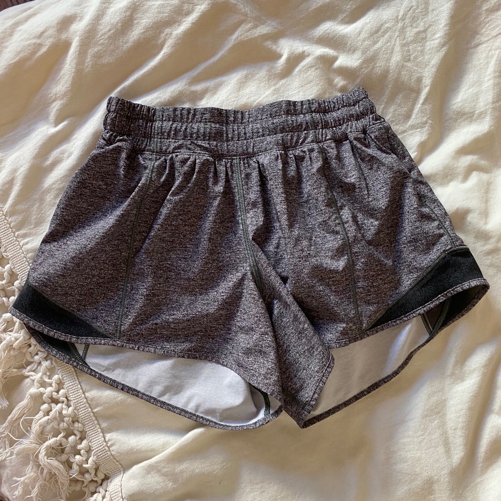 NWOT 🍋 LULULEMON SHORT🍋